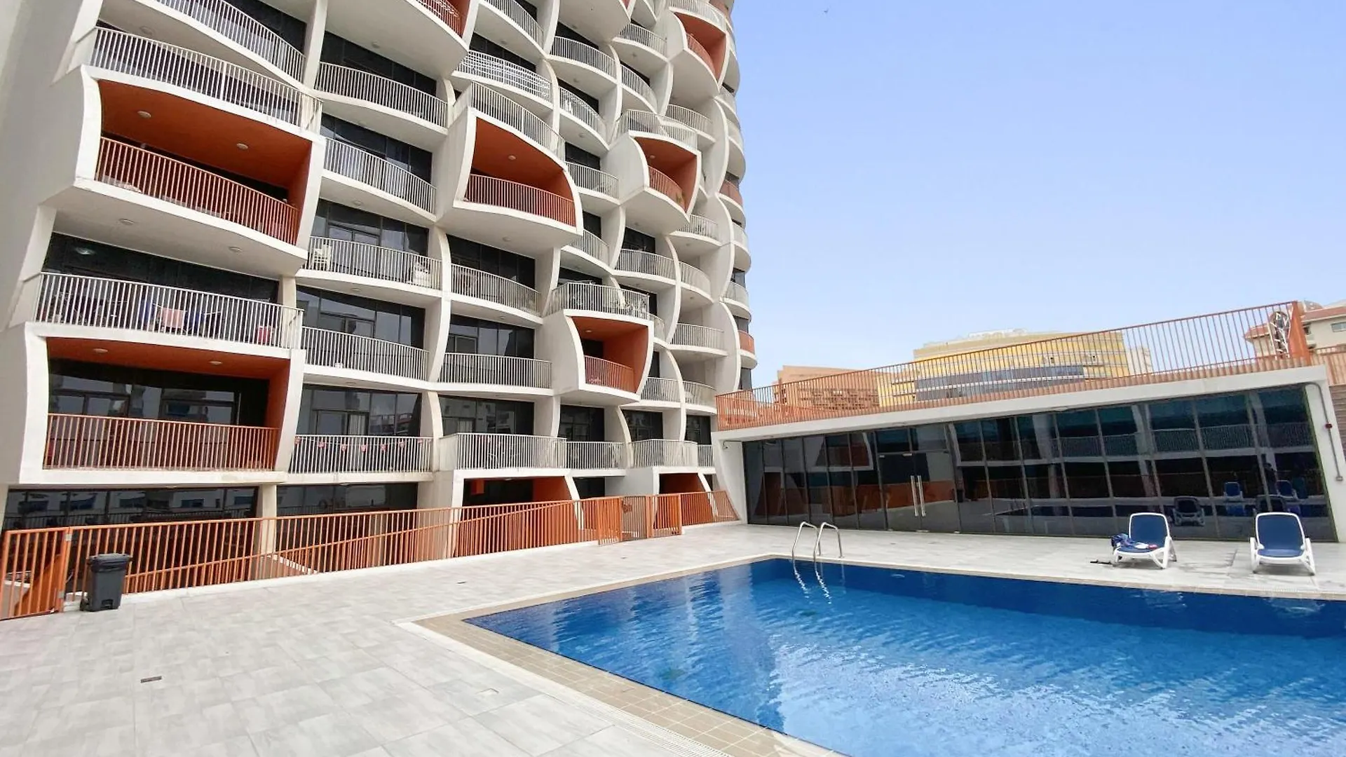 Appartamento Silkhaus Luxury Studio Near Silicon Shopping Mall Dubai